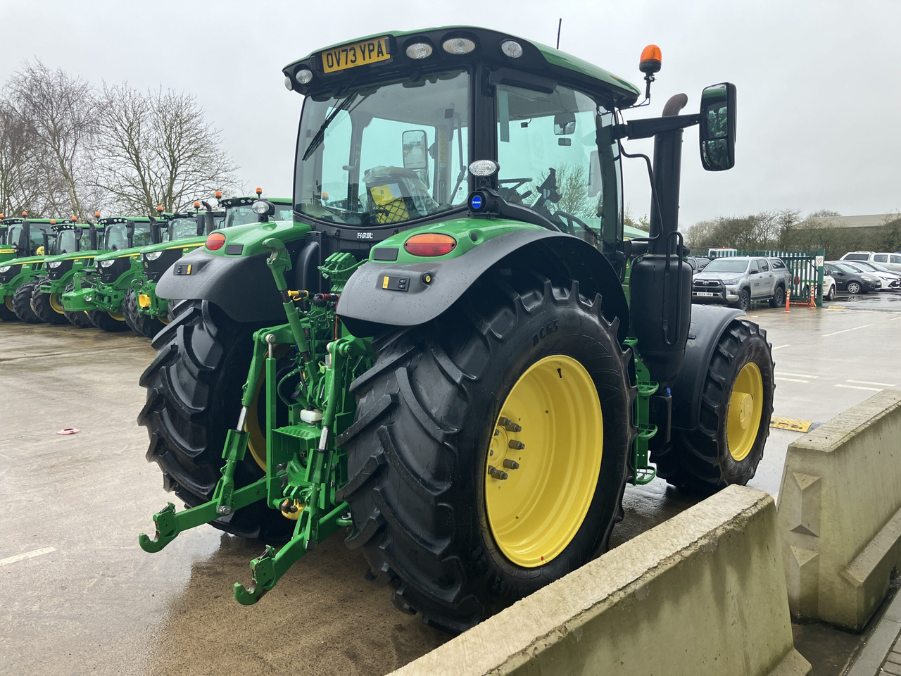 John Deere 6R 185 - Tractor: foto 5 John Deere 6R 185 - Tractor: foto 5