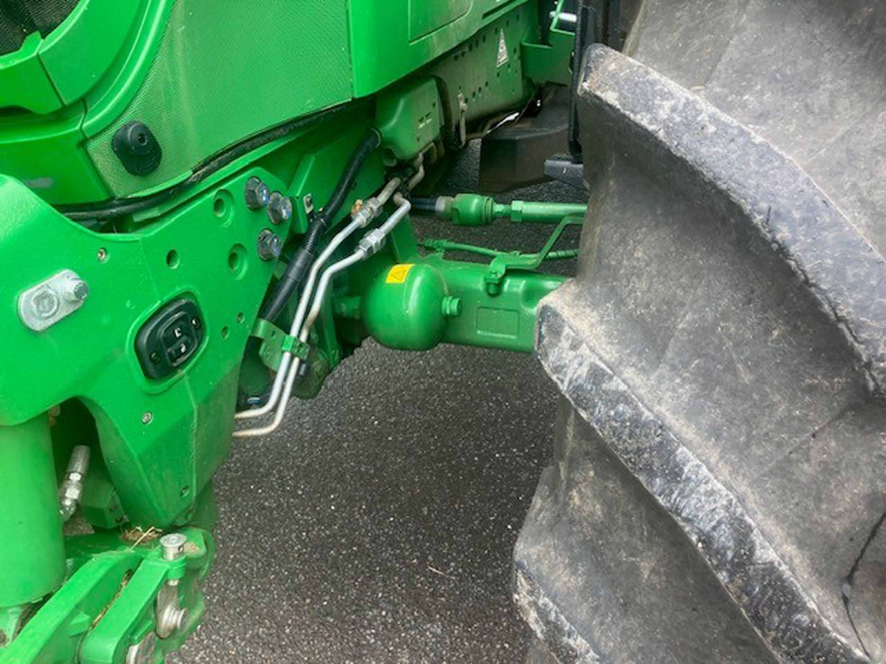 John Deere 6R 195 - Tractor: foto 5 John Deere 6R 195 - Tractor: foto 5
