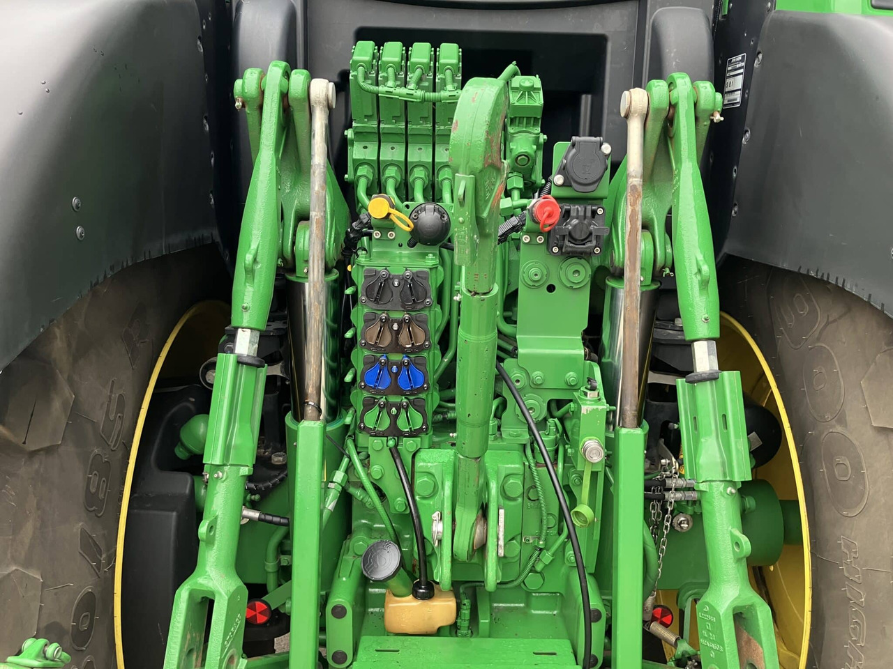 Tractor John Deere 6R 195: foto 16