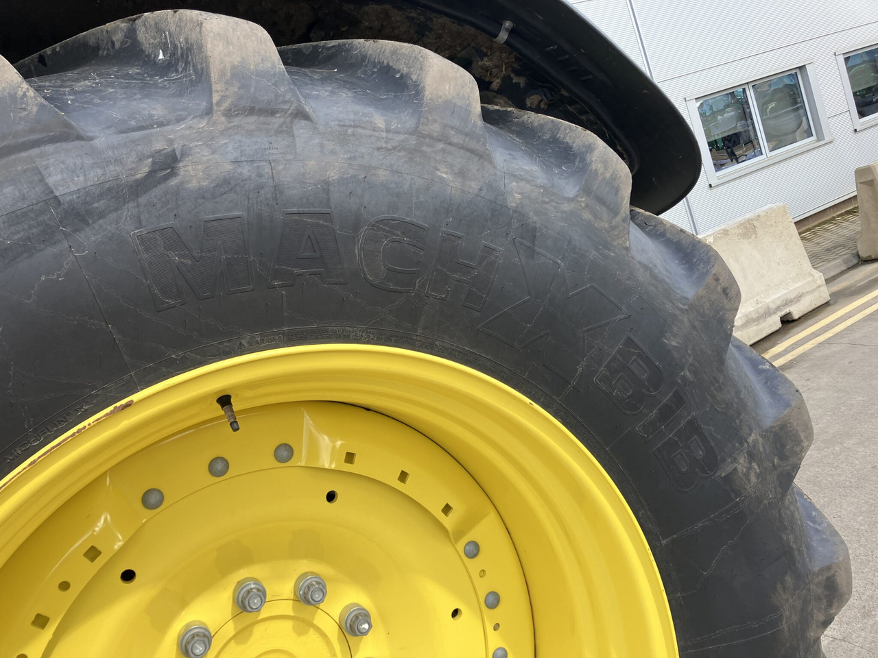 Tractor John Deere 6R 215: foto 14