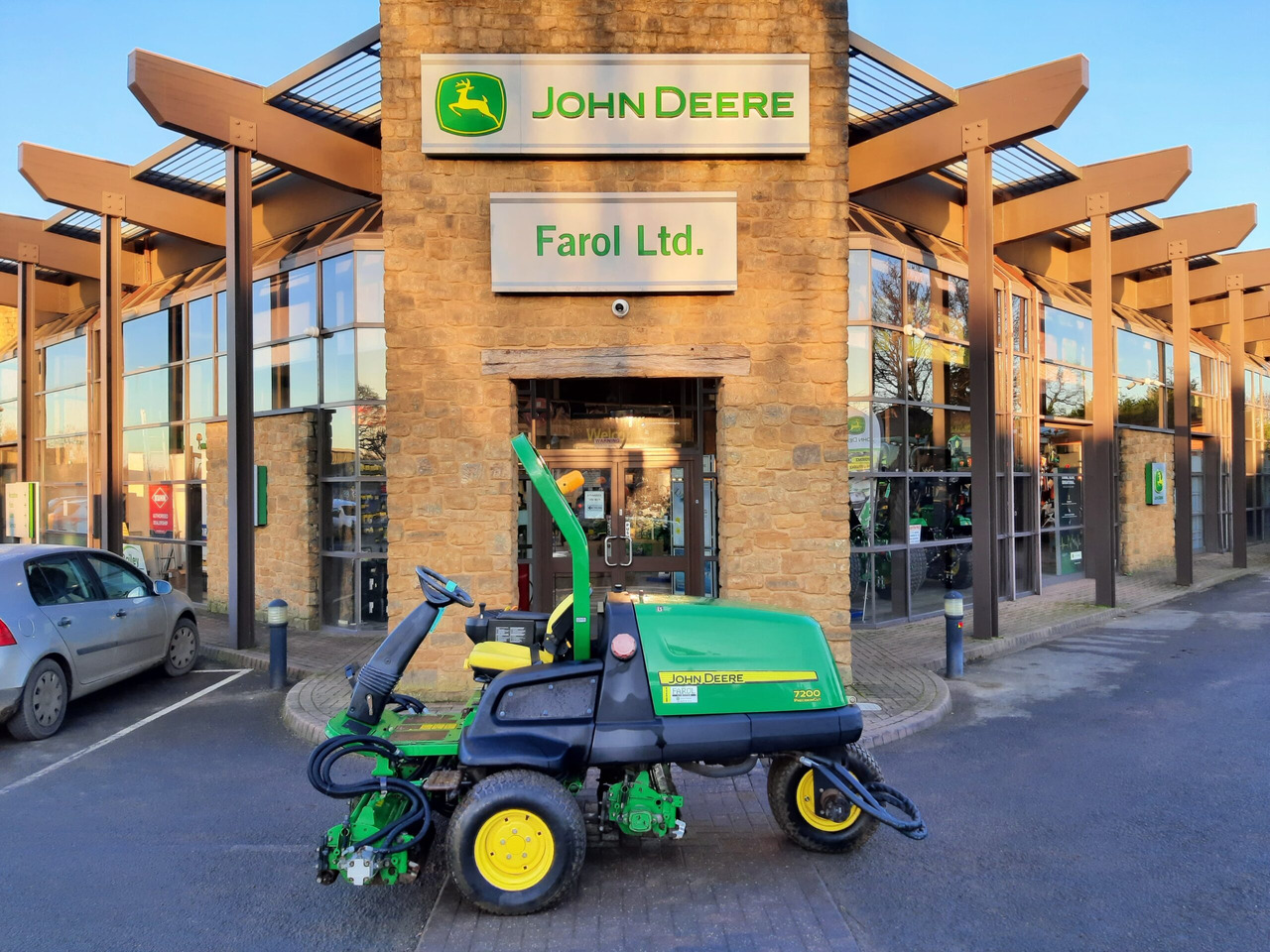 John Deere 7200 utility triple mower - Cortacésped: foto 2 John Deere 7200 utility triple mower - Cortacésped: foto 2