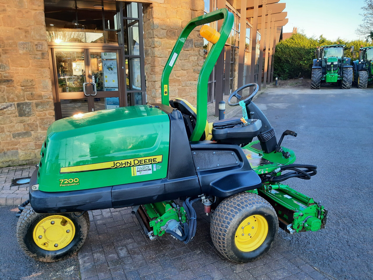John Deere 7200 utility triple mower - Cortacésped: foto 4 John Deere 7200 utility triple mower - Cortacésped: foto 4