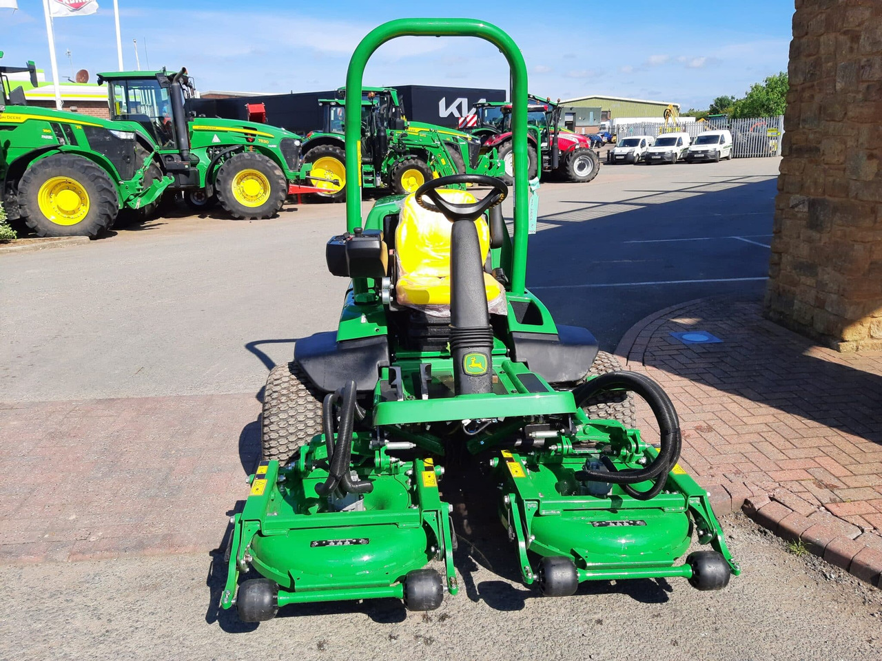 John Deere 7400A utility triple pod rotary mower - Cortacésped: foto 5 John Deere 7400A utility triple pod rotary mower - Cortacésped: foto 5