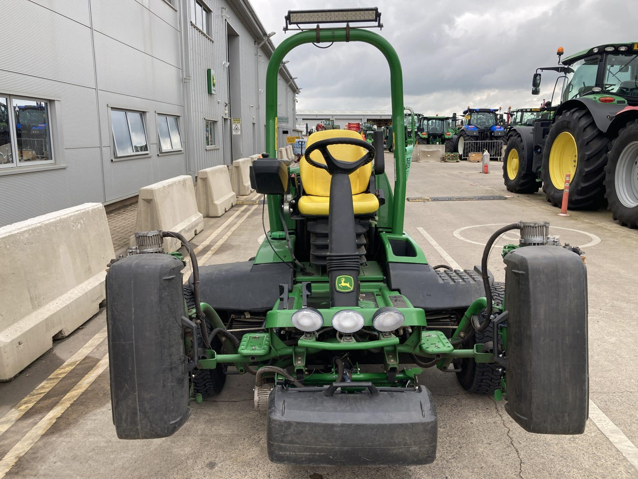 Cortacésped John Deere 7500AE light weight fairway mower: foto 8