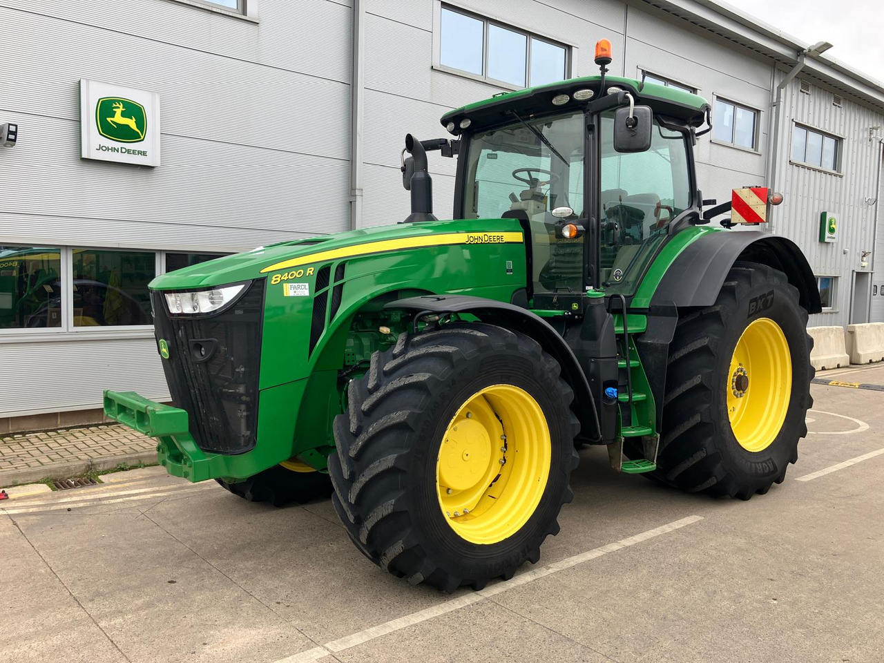 John Deere 8400R - Tractor: foto 1 John Deere 8400R - Tractor: foto 1