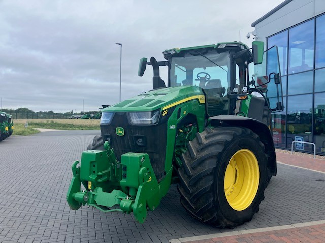 John Deere 8R 410 - Tractor: foto 3 John Deere 8R 410 - Tractor: foto 3