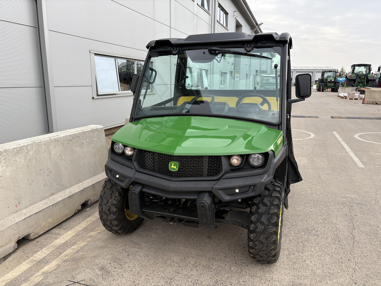 John Deere XUV865M Gator - Cuadrimoto: foto 2 John Deere XUV865M Gator - Cuadrimoto: foto 2