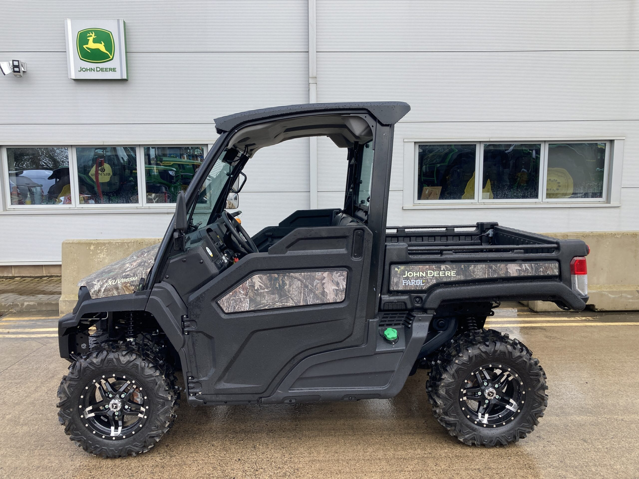 John Deere XUV865M Gator - Cuadrimoto: foto 2 John Deere XUV865M Gator - Cuadrimoto: foto 2