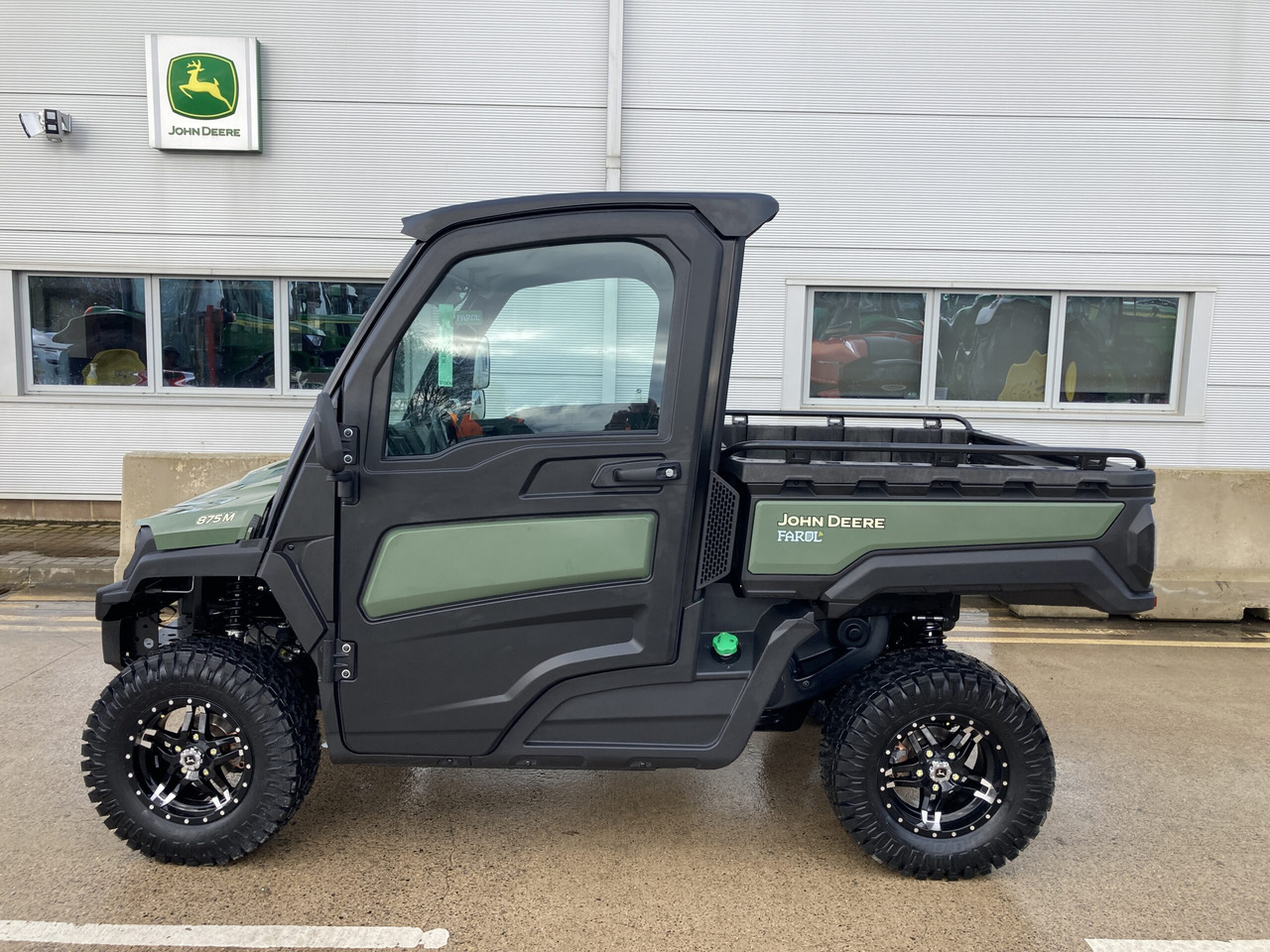 John Deere XUV875M Gator - Cuadrimoto: foto 2 John Deere XUV875M Gator - Cuadrimoto: foto 2