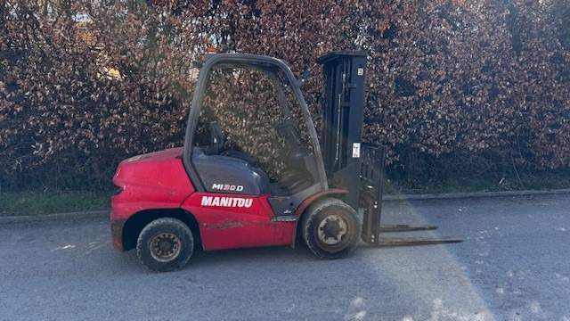 Carretilla elevadora diésel MANITOU MI30D: foto 10