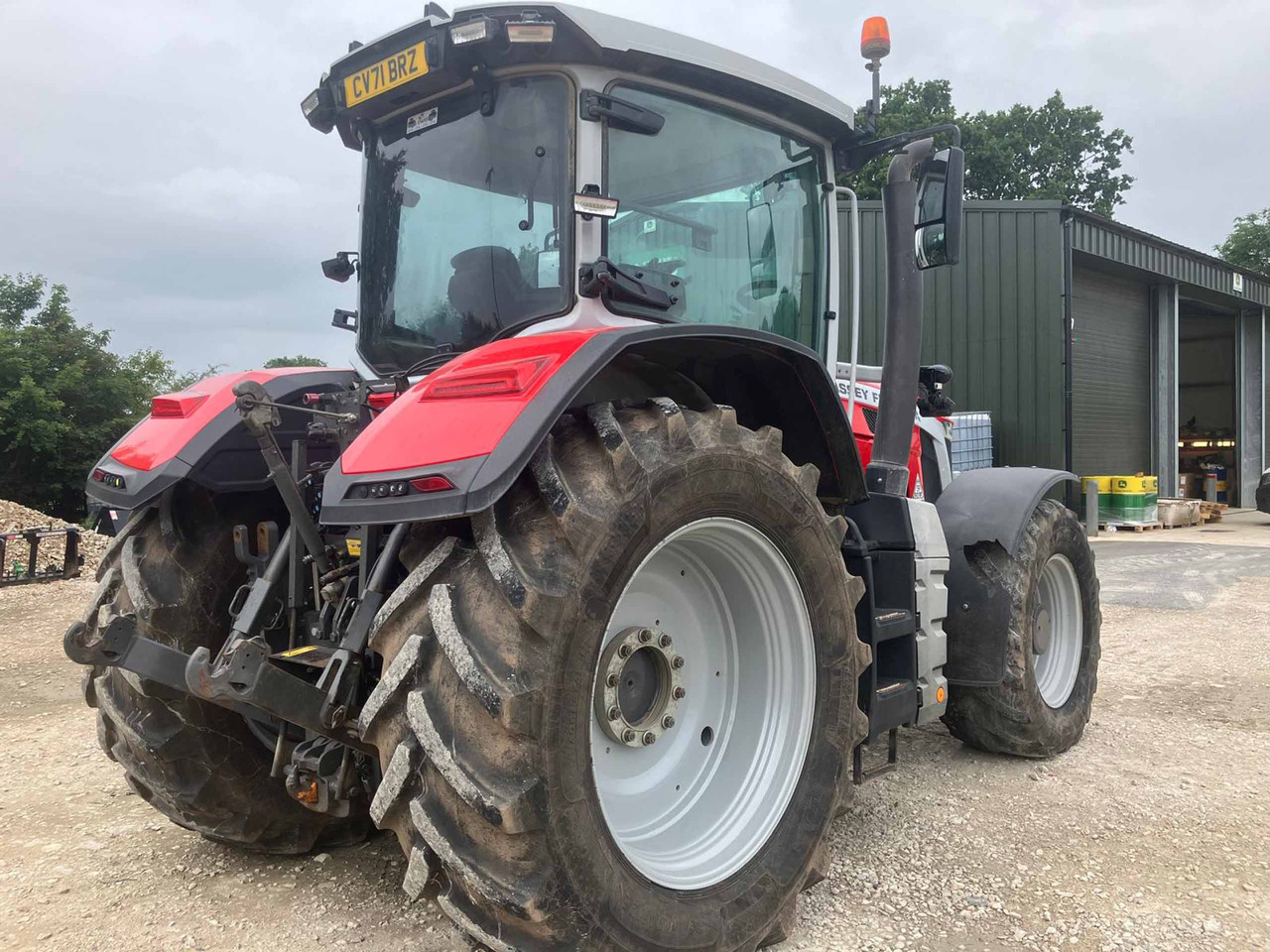Massey Ferguson 8S.245 - Tractor: foto 4 Massey Ferguson 8S.245 - Tractor: foto 4