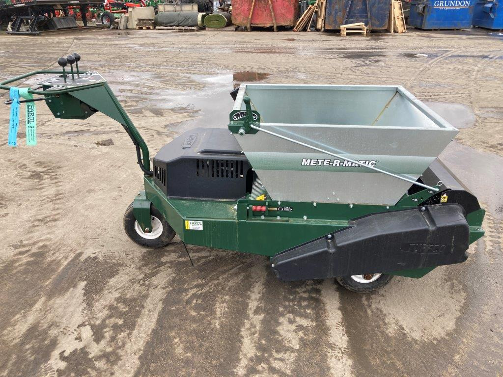 Turfco F15B Mete-R-Matic topdresser - Maquinaria de jardinería: foto 1 Turfco F15B Mete-R-Matic topdresser - Maquinaria de jardinería: foto 1