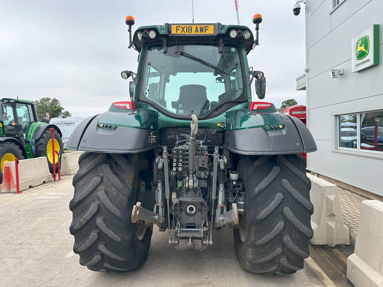 Valtra T174EV - Tractor: foto 4 Valtra T174EV - Tractor: foto 4