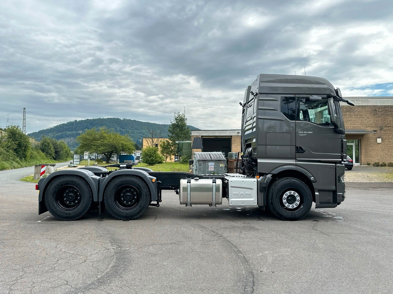 Leasing de  MAN TGX 26.580 6x4 Retarder MAN TGX 26.580 6x4 Retarder: foto 6