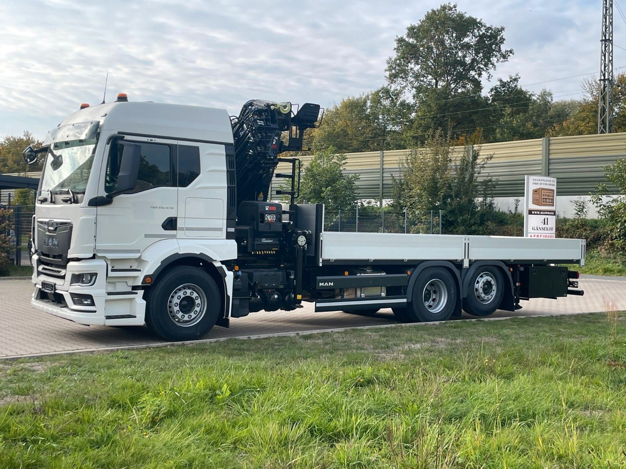MAN TGS 26.480 /6X Hiab X-HIRRO 302 E-6 JIB 70x4 - Camión grúa: foto 2 MAN TGS 26.480 /6X Hiab X-HIRRO 302 E-6 JIB 70x4 - Camión grúa: foto 2