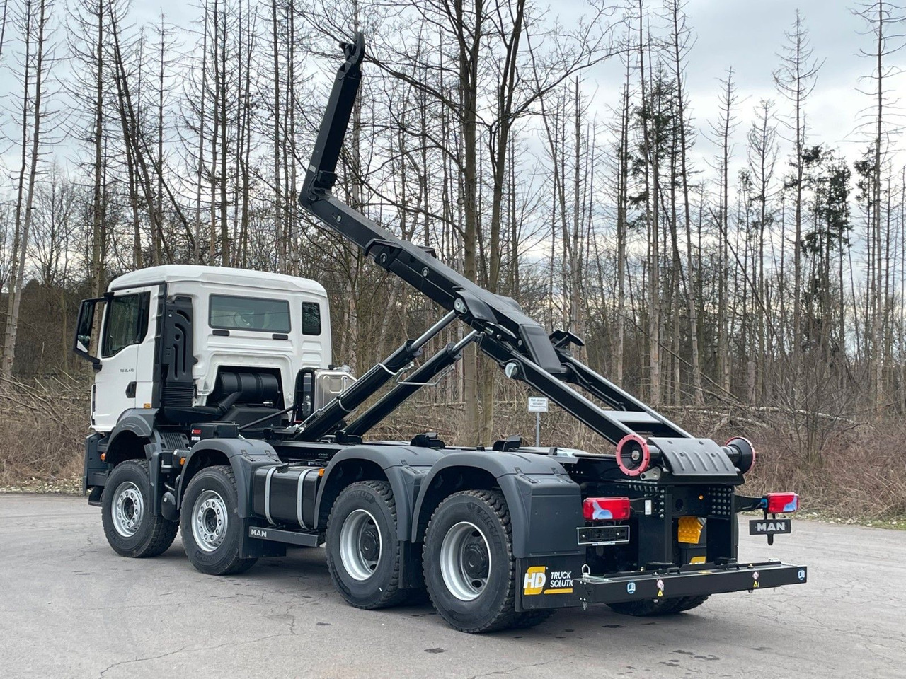 MAN TGS 35.470 8x4 Euro6e Hiab MultLift Abrollkipper - Camión multibasculante, Camión grúa: foto 4 MAN TGS 35.470 8x4 Euro6e Hiab MultLift Abrollkipper - Camión multibasculante, Camión grúa: foto 4