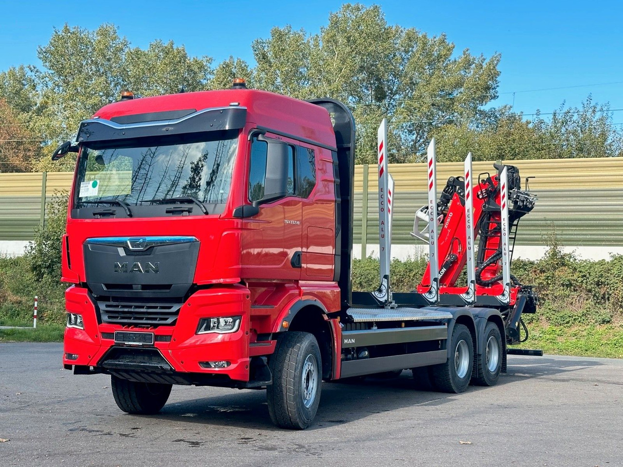 MAN TGX 33.510 6X4 BL Euro6e EPSILON 150 Z - Camión forestal, Camión grúa: foto 2 MAN TGX 33.510 6X4 BL Euro6e EPSILON 150 Z - Camión forestal, Camión grúa: foto 2