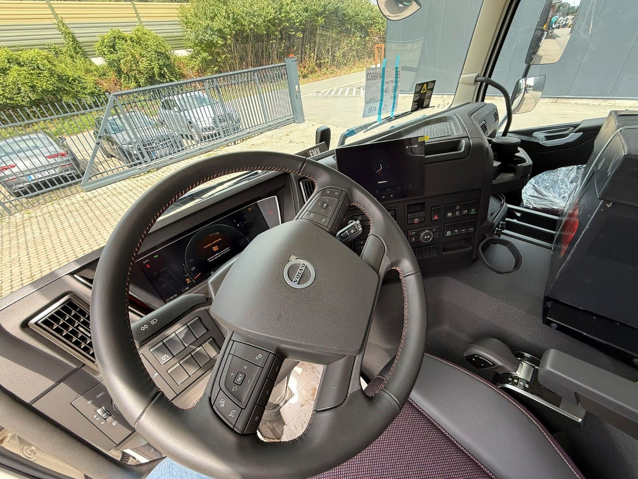 Camión grúa Volvo FMX 500 8x4 Kran Hiab 658-6: foto 12