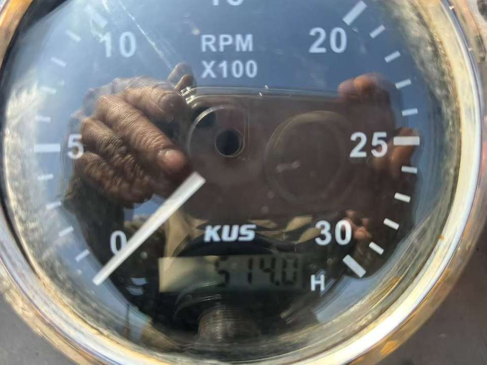 BOMAG BW130D Used Road Roller Construction Machinery for Sale in Good Condition - Apisonadora de asfalto: foto 5 BOMAG BW130D Used Road Roller Construction Machinery for Sale in Good Condition - Apisonadora de asfalto: foto 5