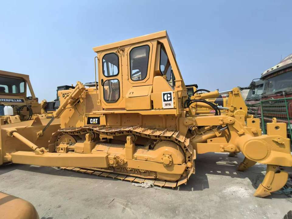 Hot Sale Used CAT Bulldozer D7G in Good Condition Second-hand Caterpillar Bulldozer D7G Construction Machinery - Bulldozer: foto 5 Hot Sale Used CAT Bulldozer D7G in Good Condition Second-hand Caterpillar Bulldozer D7G Construction Machinery - Bulldozer: foto 5