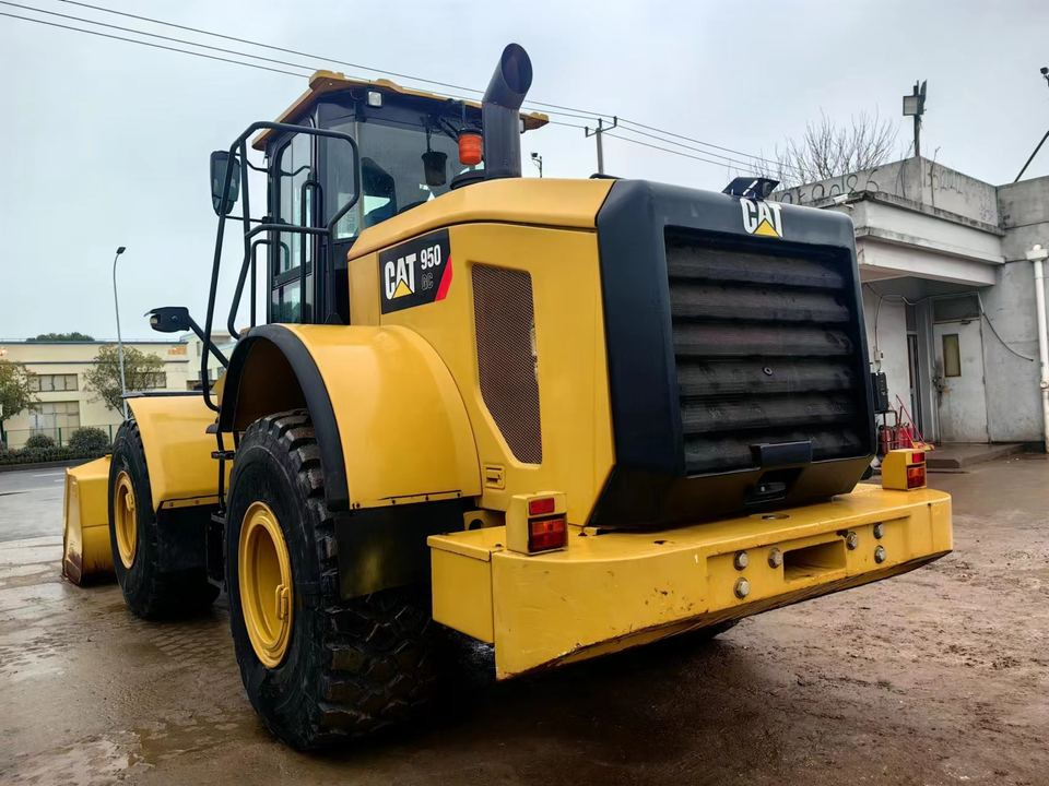 Second Hand Caterpillar CAT 950GC Wheel Loader Used CAT 950GC Wheel Loaders 950GC in Low Price for Hot Sale - Cargadora de ruedas: foto 2 Second Hand Caterpillar CAT 950GC Wheel Loader Used CAT 950GC Wheel Loaders 950GC in Low Price for Hot Sale - Cargadora de ruedas: foto 2
