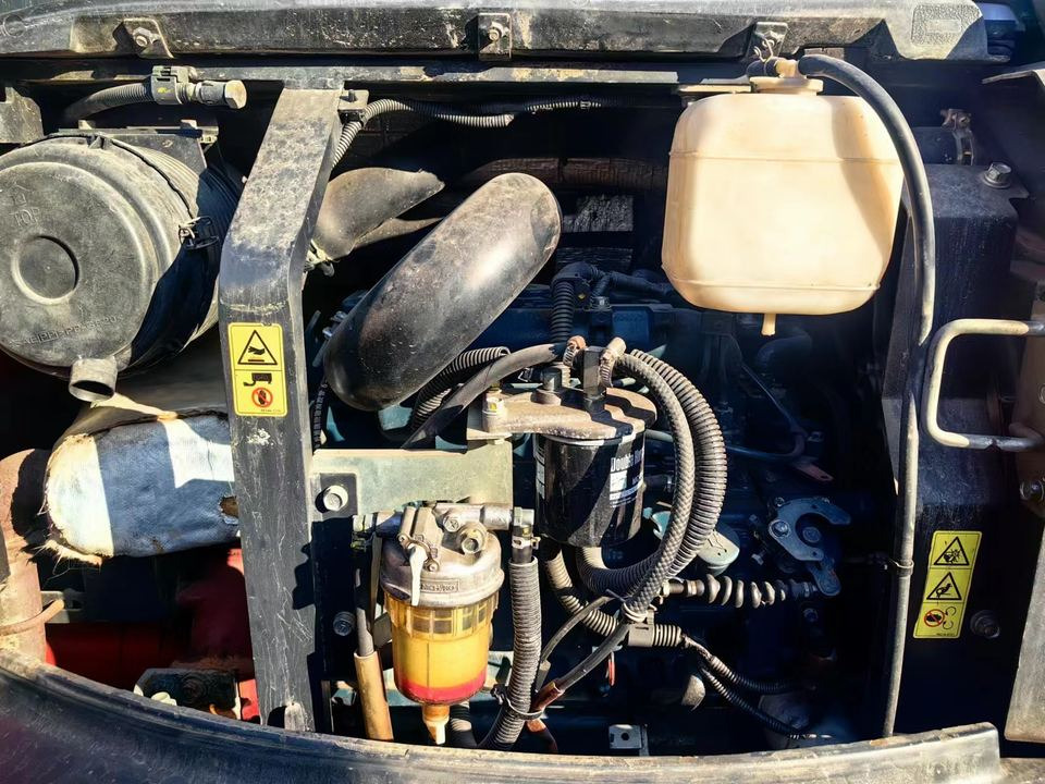 Used komatsu Pc35 Pc40 Pc55 Pc56,komatsu Mini Excavators Pc30 Pc15 Pc20 ,pc35 Pc40 Japan Import High Quality - Excavadora de cadenas: foto 4 Used komatsu Pc35 Pc40 Pc55 Pc56,komatsu Mini Excavators Pc30 Pc15 Pc20 ,pc35 Pc40 Japan Import High Quality - Excavadora de cadenas: foto 4