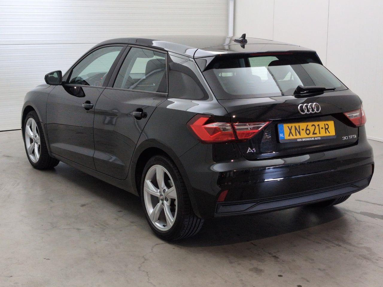Audi A1 Sportback 30 TFSI Pro Line | 2019 | 76.942 km | XN621R | NAP: Logisch - Hatchback: foto 3 Audi A1 Sportback 30 TFSI Pro Line | 2019 | 76.942 km | XN621R | NAP: Logisch - Hatchback: foto 3