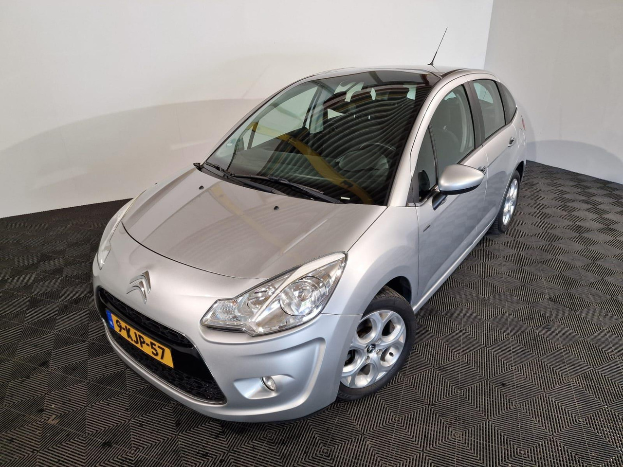 Hatchback Citroen C3 1.6 Vti | 2012 | 193.593 km | 9-KJP-57: foto 1