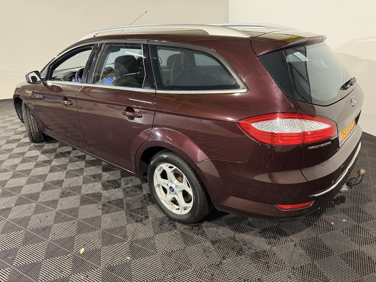 Coche Ford | Mondeo Wagon | 2.0-16V Limited | 2010 | 193.300 km | 93LFJ8 | Logisch: foto 12