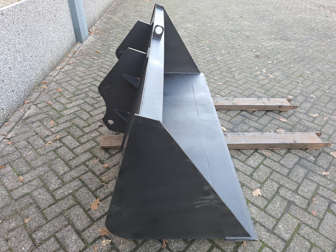 Grondbak t.b.v. Verreiker – Nieuw, Breedte 240 cm (1) - Cazo cargador: foto 4 Grondbak t.b.v. Verreiker – Nieuw, Breedte 240 cm (1) - Cazo cargador: foto 4