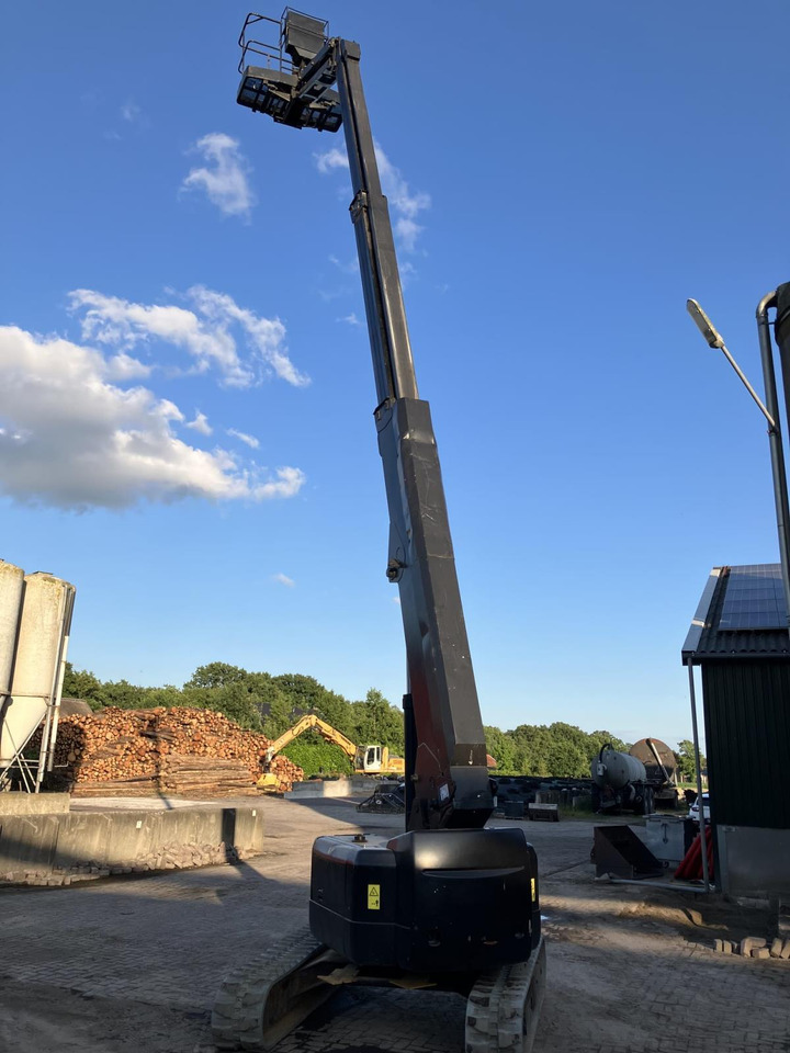 Hitachi HX140b-2 Telescopische Hoogwerker 14m - Plataforma elevadora: foto 4 Hitachi HX140b-2 Telescopische Hoogwerker 14m - Plataforma elevadora: foto 4