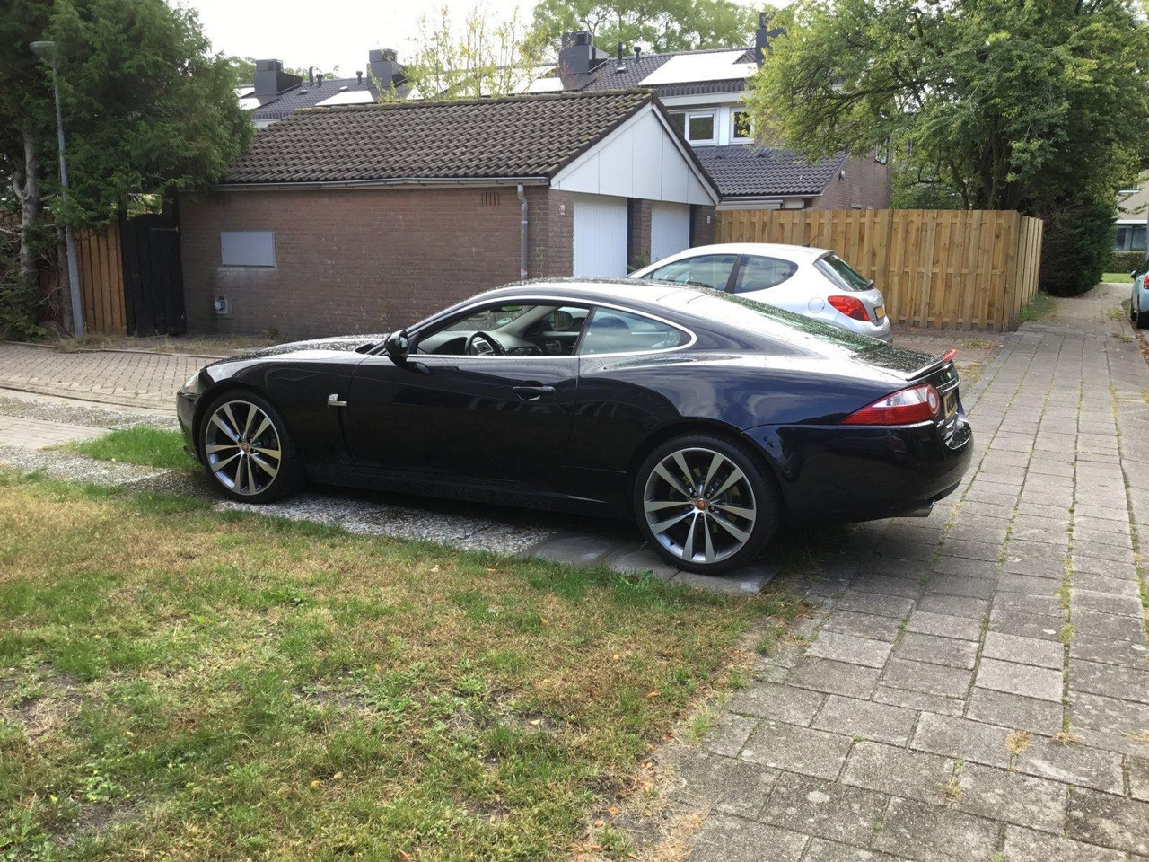 Jaguar | XK | 4.2 V8 Coupé Automaat | 2006 | 266.305 km | 64-TJ-ZV | Logisch - Coche: foto 3 Jaguar | XK | 4.2 V8 Coupé Automaat | 2006 | 266.305 km | 64-TJ-ZV | Logisch - Coche: foto 3