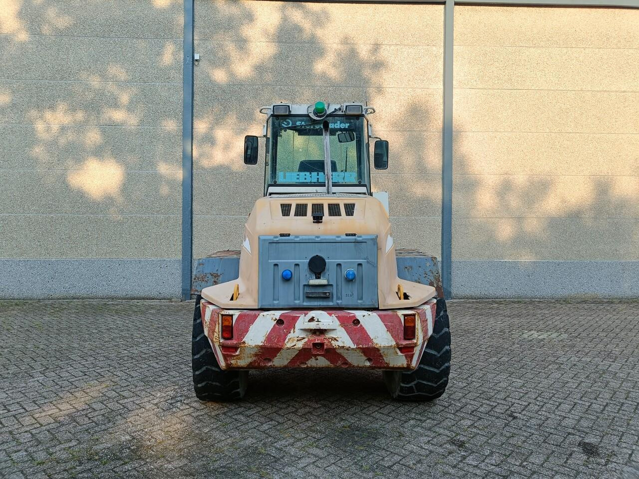 Liebherr L514 Shovel - Cargadora de ruedas: foto 4 Liebherr L514 Shovel - Cargadora de ruedas: foto 4