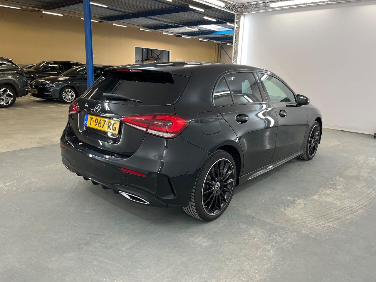 Mercedes - Benz A - klasse 250 e Business Line | 2022 | 26.677 km | Automaat | T967RG | NAP: Geen oordeel - Hatchback: foto 3 Mercedes - Benz A - klasse 250 e Business Line | 2022 | 26.677 km | Automaat | T967RG | NAP: Geen oordeel - Hatchback: foto 3