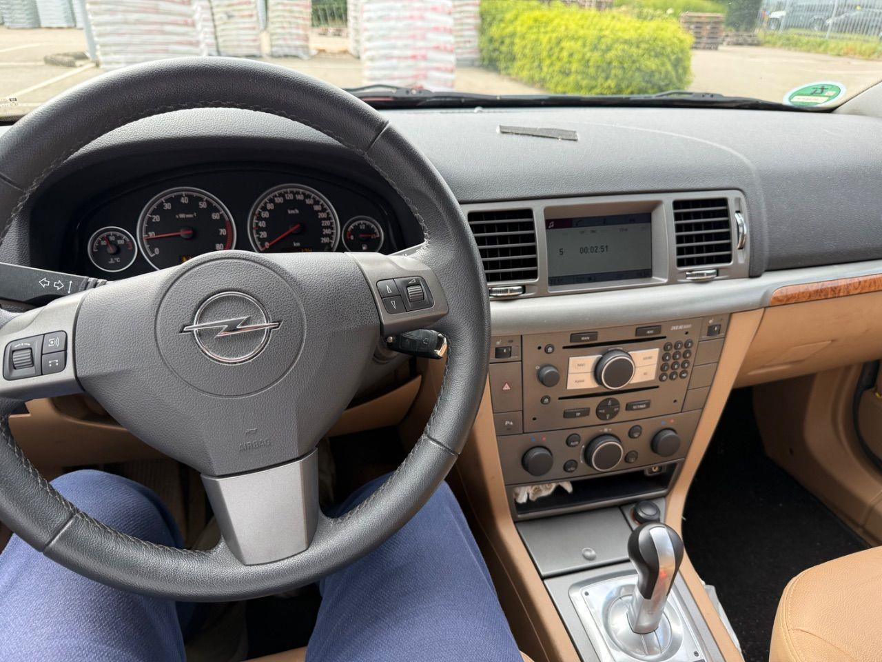 Opel Vectra Wagon 1.8 - 16V Executive | 2008 | 148.010 km | Automaat | 80HDT8 | NAP: Logisch - Coche: foto 5 Opel Vectra Wagon 1.8 - 16V Executive | 2008 | 148.010 km | Automaat | 80HDT8 | NAP: Logisch - Coche: foto 5