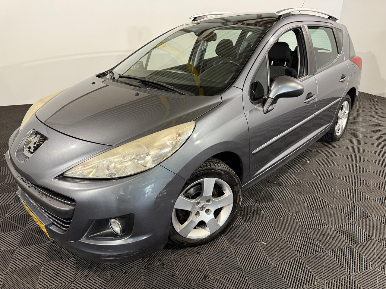 Peugeot | 207 SW | 1.6 VTi XS | 2010 | 167.306 km | 29NGZ3 | Logisch - Coche: foto 1 Peugeot | 207 SW | 1.6 VTi XS | 2010 | 167.306 km | 29NGZ3 | Logisch - Coche: foto 1