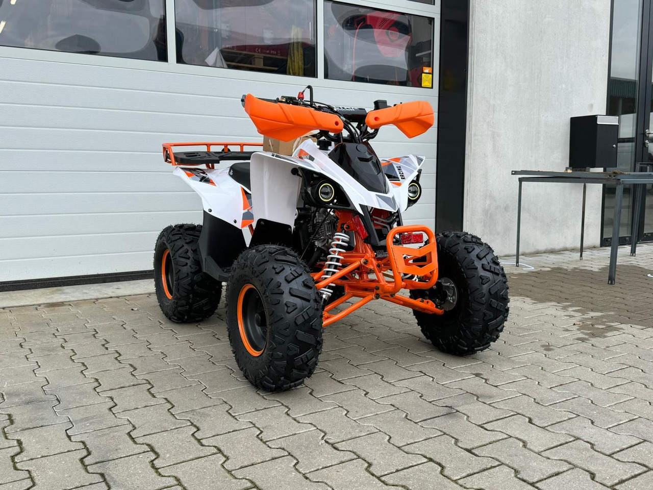 Quad UltraMotocross 125cc (oranje) - Cuadrimoto: foto 2 Quad UltraMotocross 125cc (oranje) - Cuadrimoto: foto 2