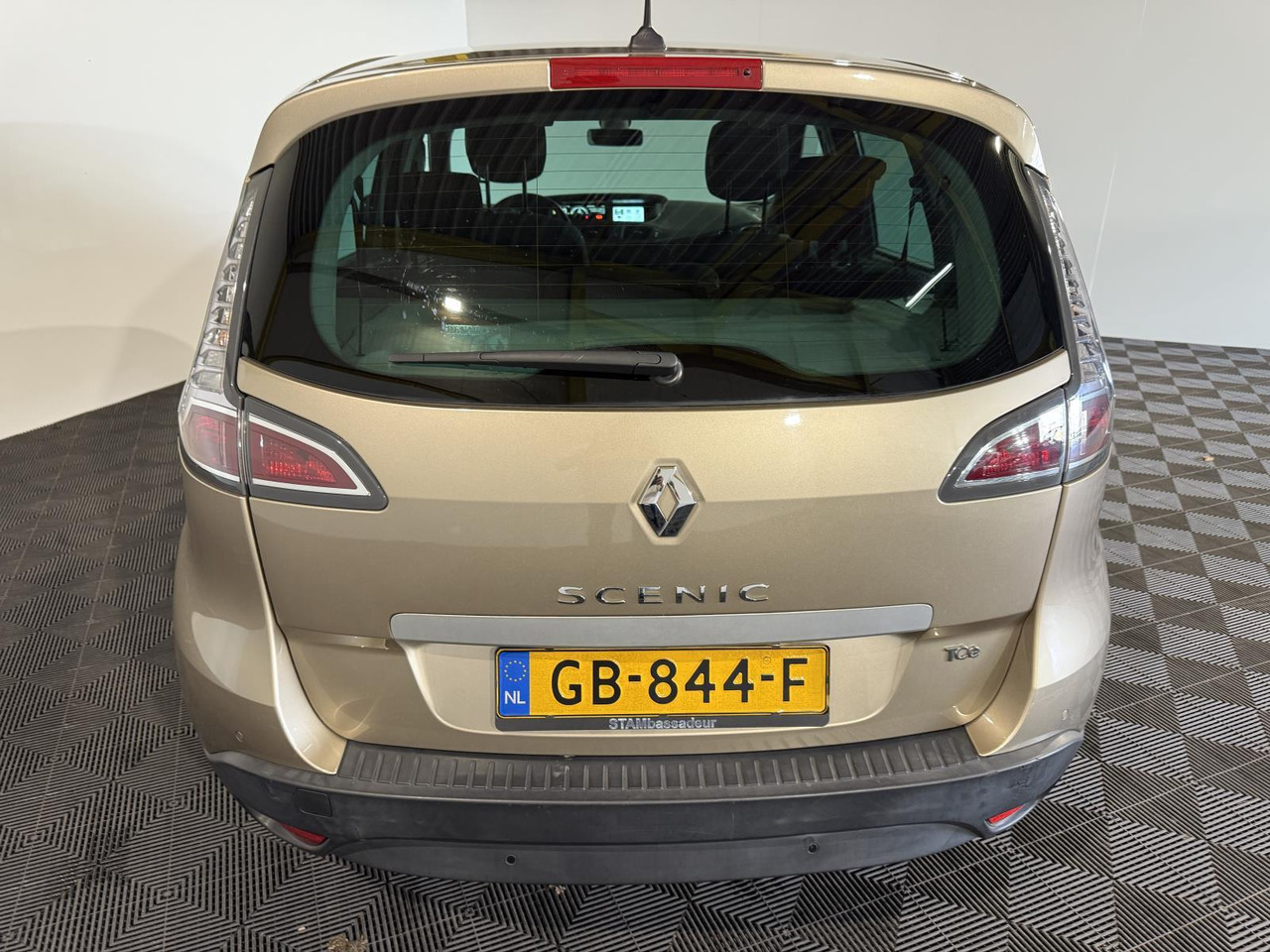 Renault Scénic 1.2 TCe Limited GB-844-F 145.710 km - Coche: foto 2 Renault Scénic 1.2 TCe Limited GB-844-F 145.710 km - Coche: foto 2