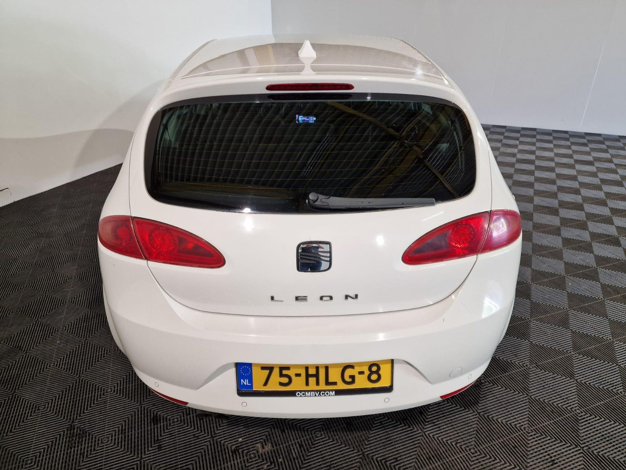 SEAT Leon 1.4 TSI Business Style 75-HLG-8 - Coche: foto 2 SEAT Leon 1.4 TSI Business Style 75-HLG-8 - Coche: foto 2