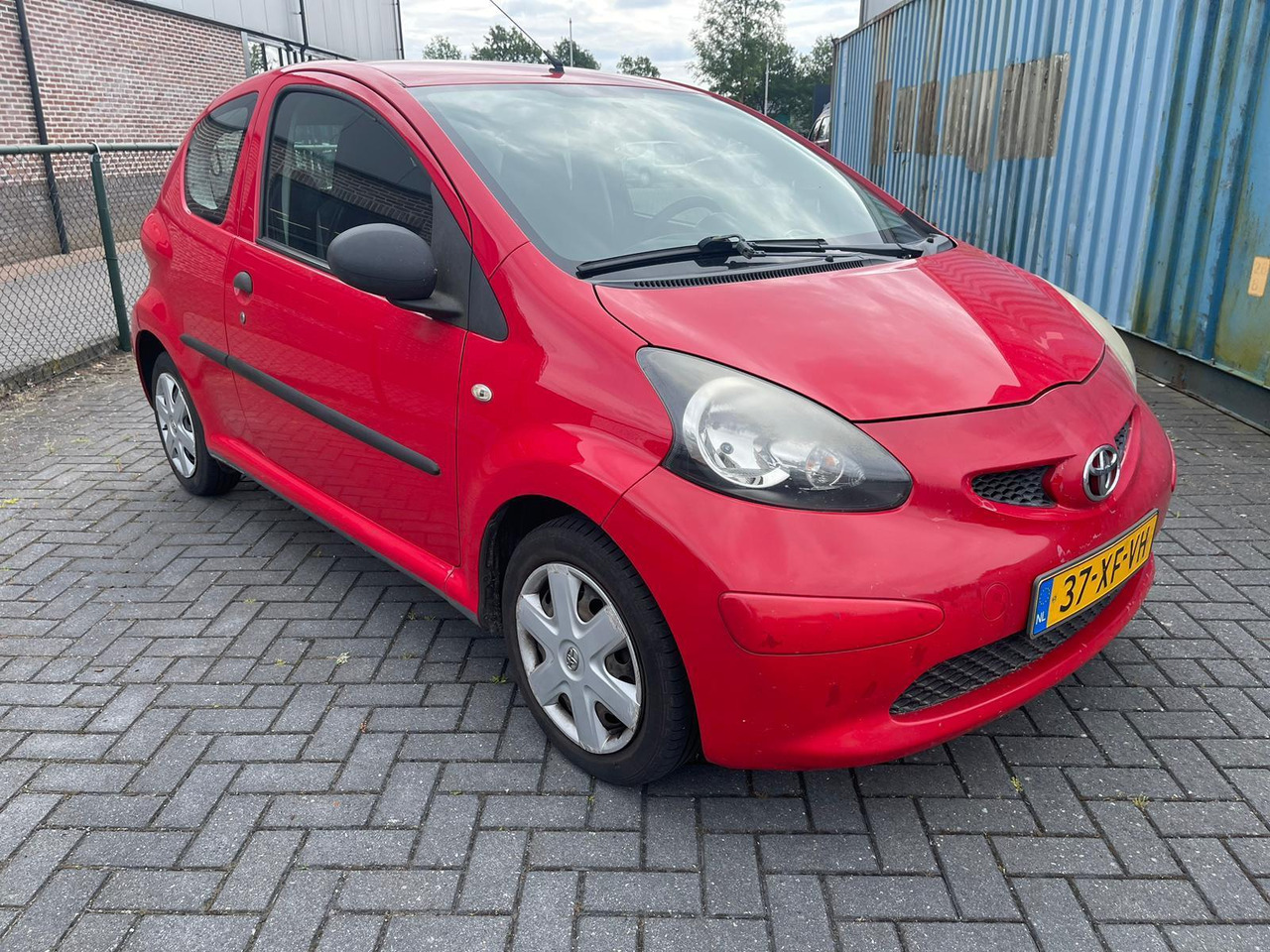 Toyota Aygo 1.0 12V 37-XF-VH - Hatchback: foto 5 Toyota Aygo 1.0 12V 37-XF-VH - Hatchback: foto 5