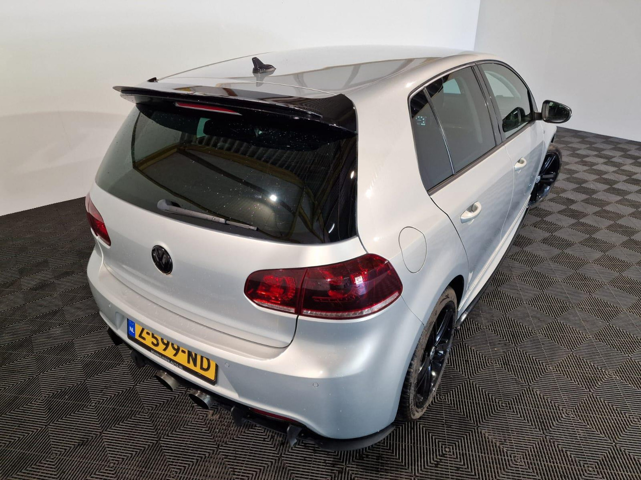 Volkswagen Golf 1.4TSI Highline R-Uitgevoerd Z-599-ND - Coche: foto 4 Volkswagen Golf 1.4TSI Highline R-Uitgevoerd Z-599-ND - Coche: foto 4