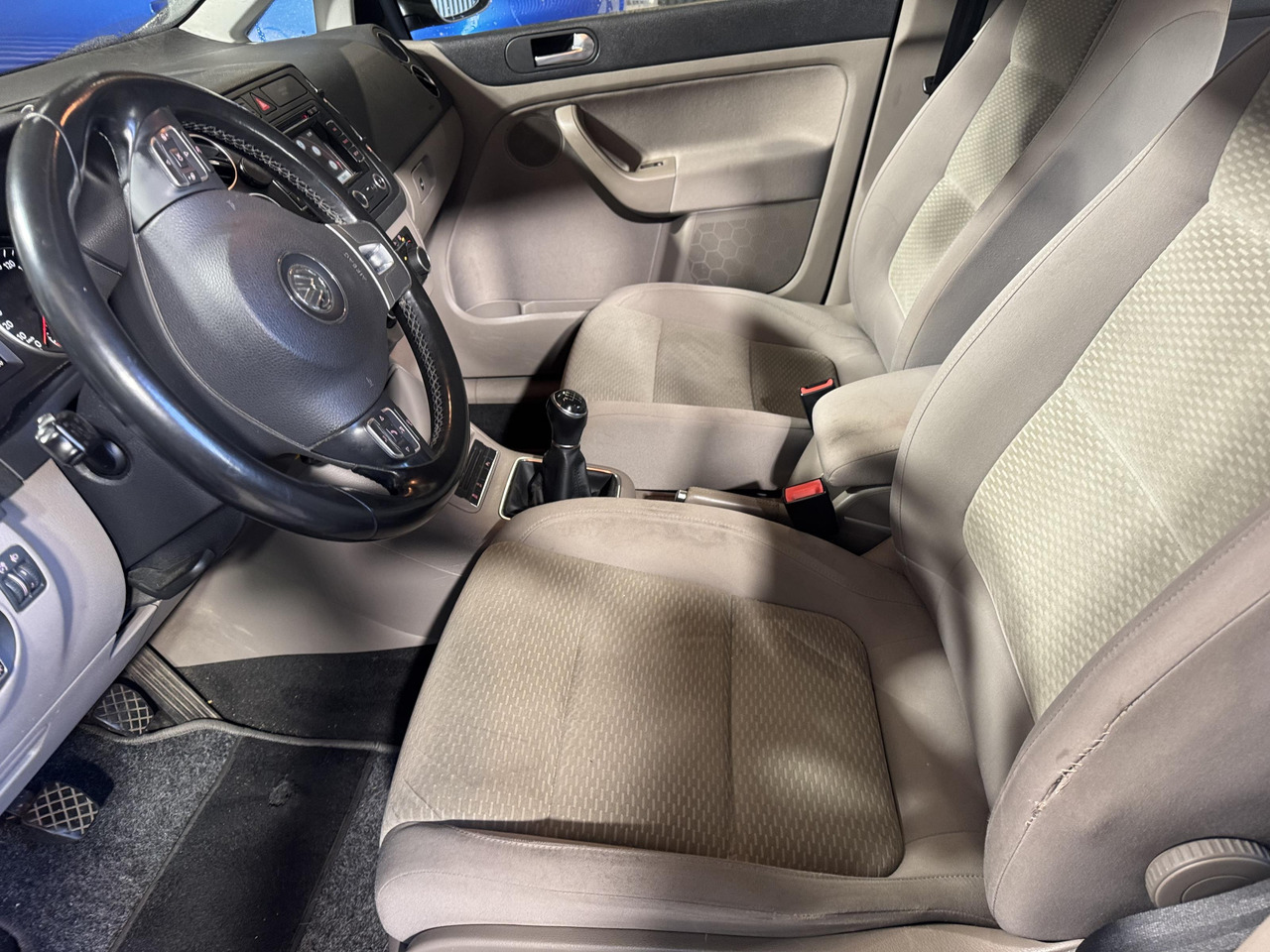 Volkswagen | Golf Plus | 1.2 TSI Comfortline BlueMotion | 2012 | 241.762 km | 30ZBX1 | Logisch - Coche: foto 3 Volkswagen | Golf Plus | 1.2 TSI Comfortline BlueMotion | 2012 | 241.762 km | 30ZBX1 | Logisch - Coche: foto 3