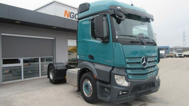 Mercedes-Benz 1842LS/37 mit Nebenantrieb Flansch - Cabeza tractora: foto 3 Mercedes-Benz 1842LS/37 mit Nebenantrieb Flansch - Cabeza tractora: foto 3