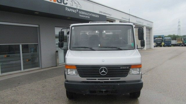 Mercedes-Benz Vario 818 D Müllsammelfahrzeug - Camión de basura: foto 2 Mercedes-Benz Vario 818 D Müllsammelfahrzeug - Camión de basura: foto 2