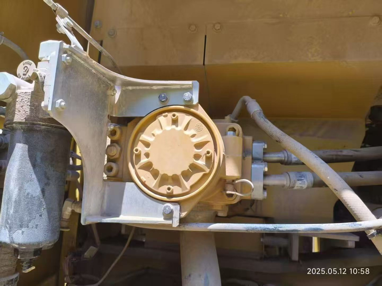 CATPILLAR CAT330GC - Excavadora de cadenas: foto 4 CATPILLAR CAT330GC - Excavadora de cadenas: foto 4