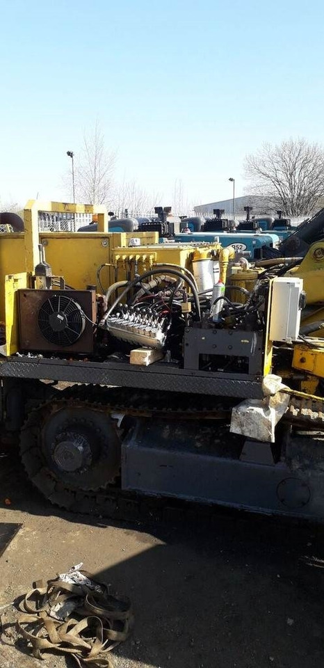 Atlas Copco ROC L6 H25 - CAT C11 ENGINE - Perforadora: foto 2 Atlas Copco ROC L6 H25 - CAT C11 ENGINE - Perforadora: foto 2
