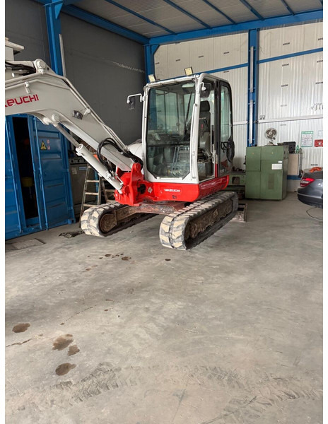 Takeuchi TB260 - Miniexcavadora: foto 2 Takeuchi TB260 - Miniexcavadora: foto 2