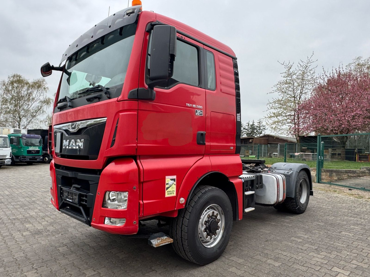 MAN TGX 18.500/Kipphyd./4x4/TÜV-NEU/Top-Zustand! - Cabeza tractora: foto 2 MAN TGX 18.500/Kipphyd./4x4/TÜV-NEU/Top-Zustand! - Cabeza tractora: foto 2