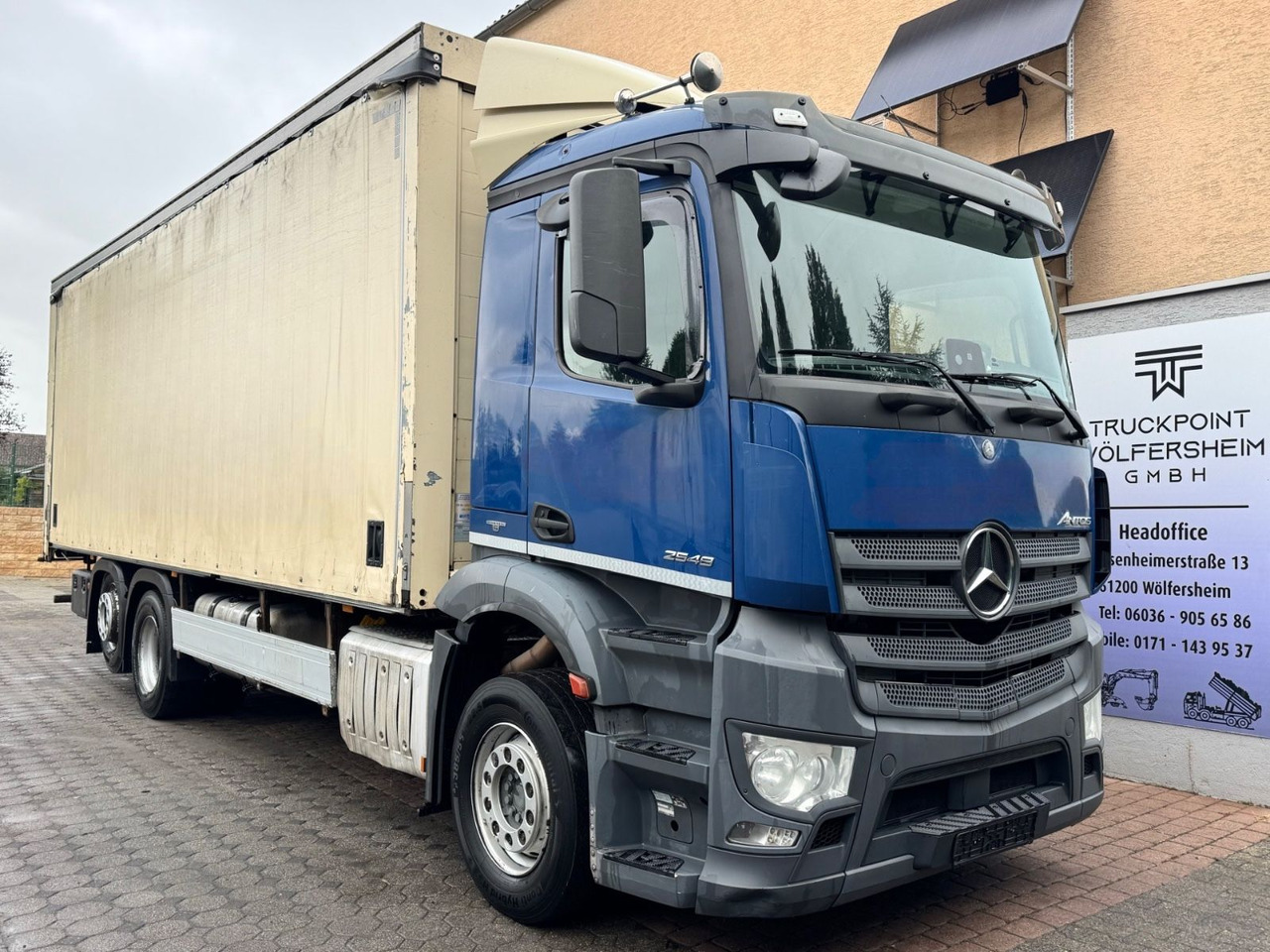 Mercedes-Benz 2548/Lenk-Lift/Retarder/Top-Zustand - Camión lona: foto 1 Mercedes-Benz 2548/Lenk-Lift/Retarder/Top-Zustand - Camión lona: foto 1