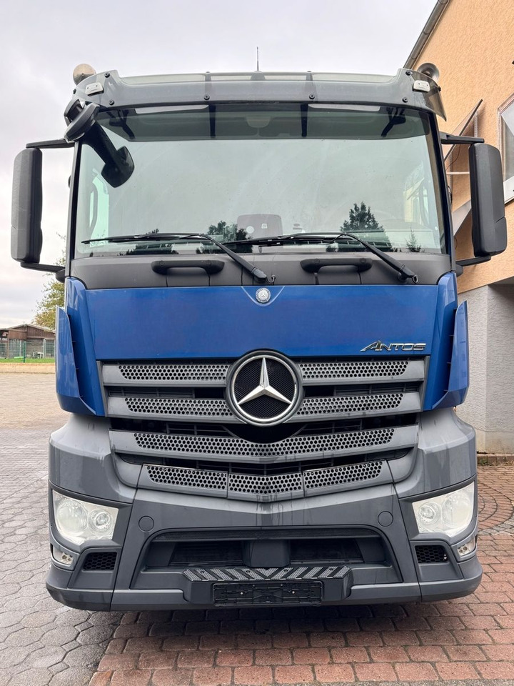 Mercedes-Benz 2548/Lenk-Lift/Retarder/Top-Zustand - Camión lona: foto 2 Mercedes-Benz 2548/Lenk-Lift/Retarder/Top-Zustand - Camión lona: foto 2